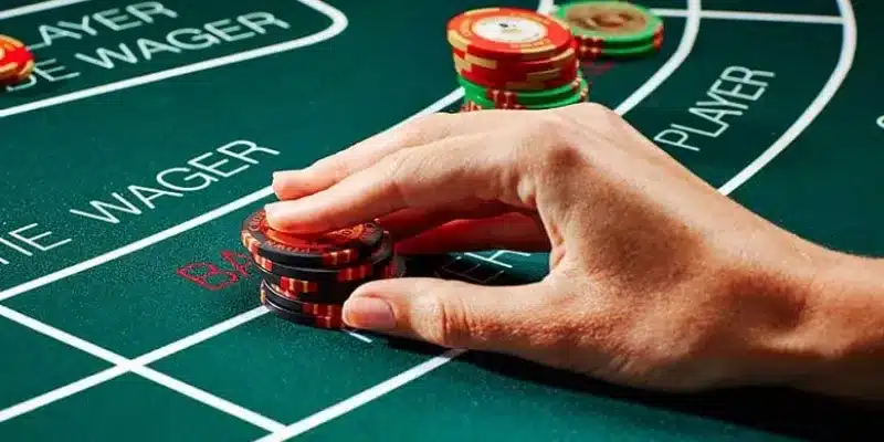 Tìm hiểu luật chơi và các loại cược trong Baccarat